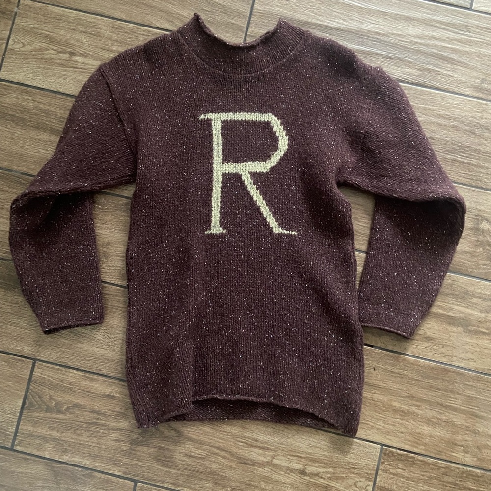 Warner Bros. Maroon Sweater with Cream 'R'